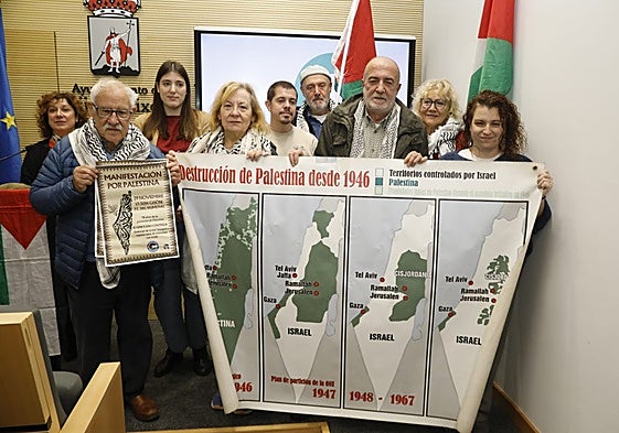Presentación de la manifestación por Palestina, con apoyo de los portavoces de PSOE, IU y Podemos.