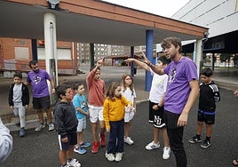 Un grupo de niños en uno de los turnos de los Talleres Infantiles de Avilés.