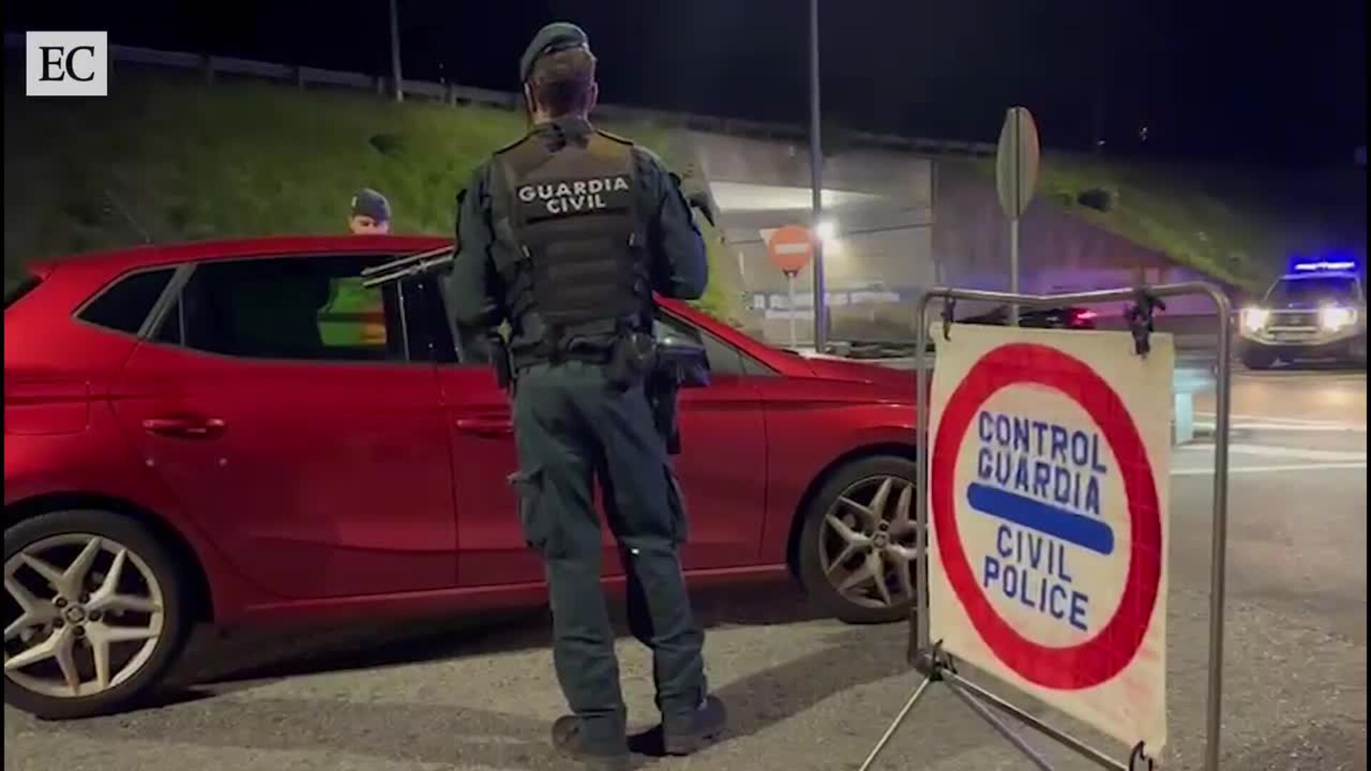 Dispositivo especial de controles de vehículos ante la oleada de robos en Gijón