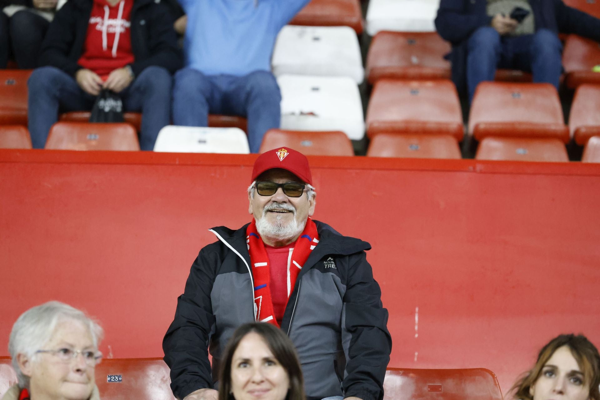 ¿Estuviste en el Sporting - Andorra? ¡Búscate!