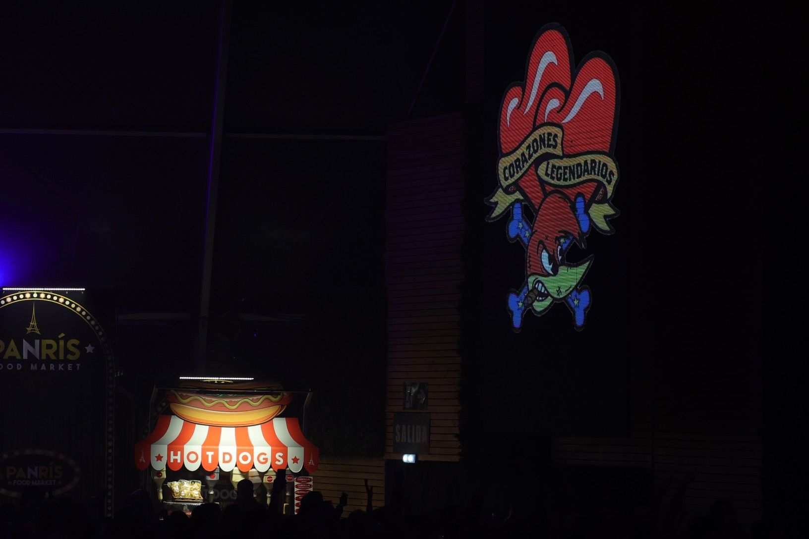 Loquillo se hace fuerte en el Gijón Arena