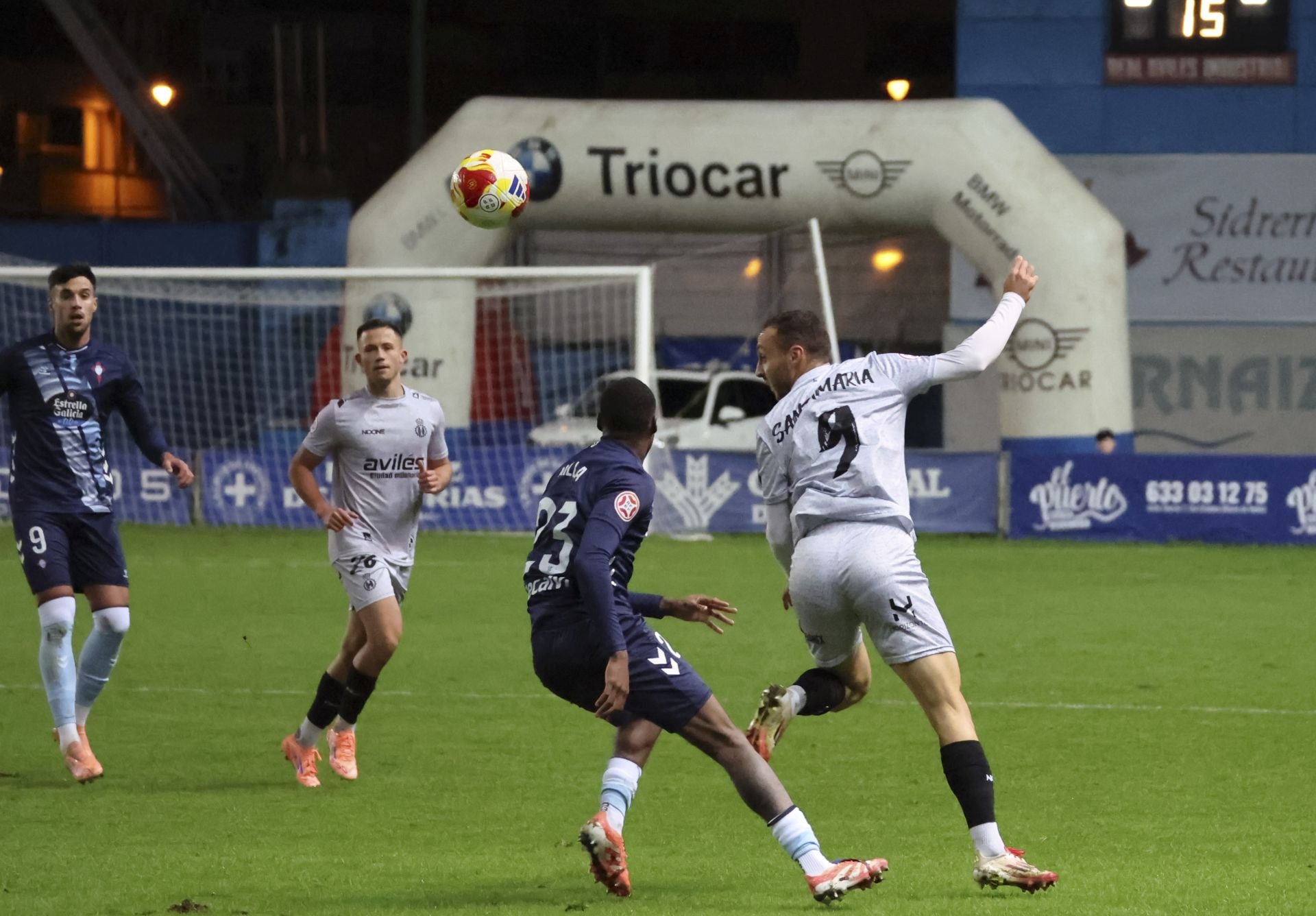 Las mejores fotos del Real Avilés - Celta Fortuna