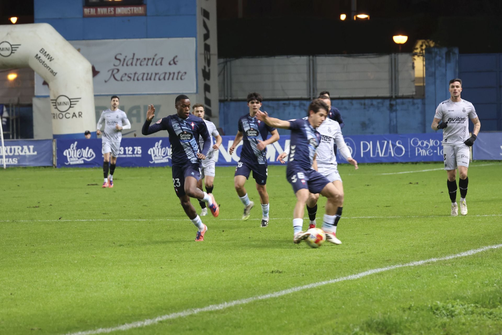 Las mejores fotos del Real Avilés - Celta Fortuna