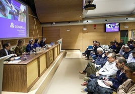 El consejero de Movilidad presidió este lunes la Junta de Gobierno de Cogersa.