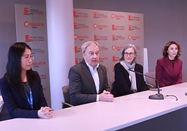 Ruru Ping, Álvaro Alonso, Adelina Comas y Stefania Ilinca, en el congreso Cecoec.