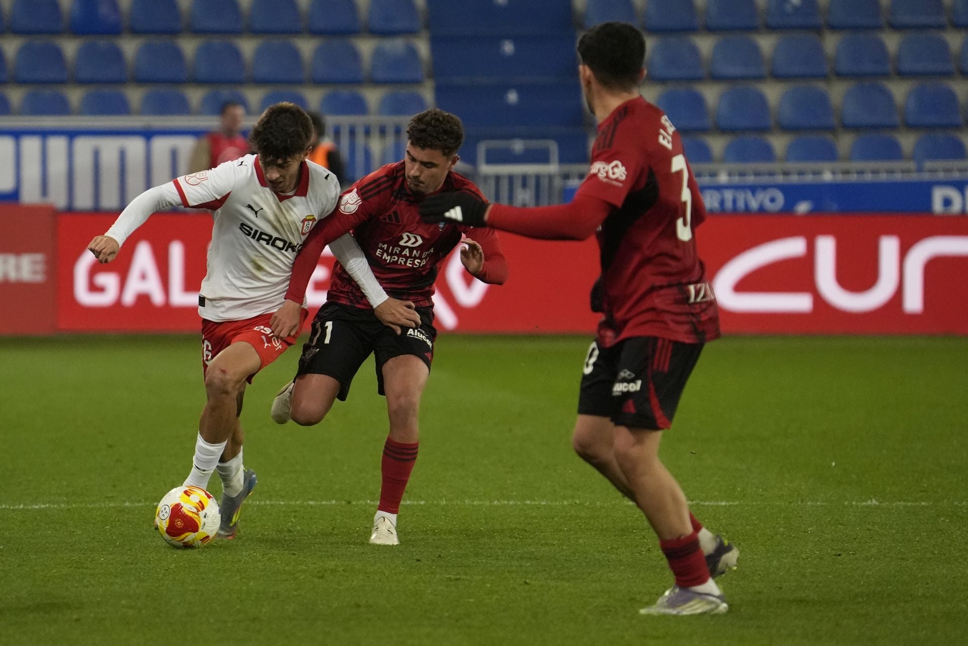 Las mejores jugadas del partido de Copa del Rey del Mirandés - Sporting de Gijón