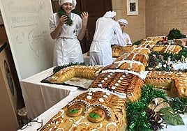 Cocodrilo de mazapán elaborado por los alumnos del Centro Integrado de Formación Profesional de Hostelería y Turismo de Gijón.