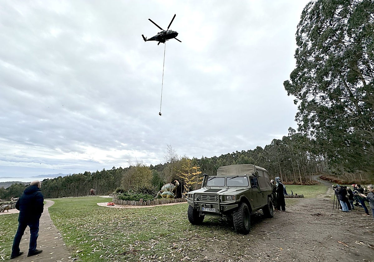 Un momento del rescate de las vértebras.