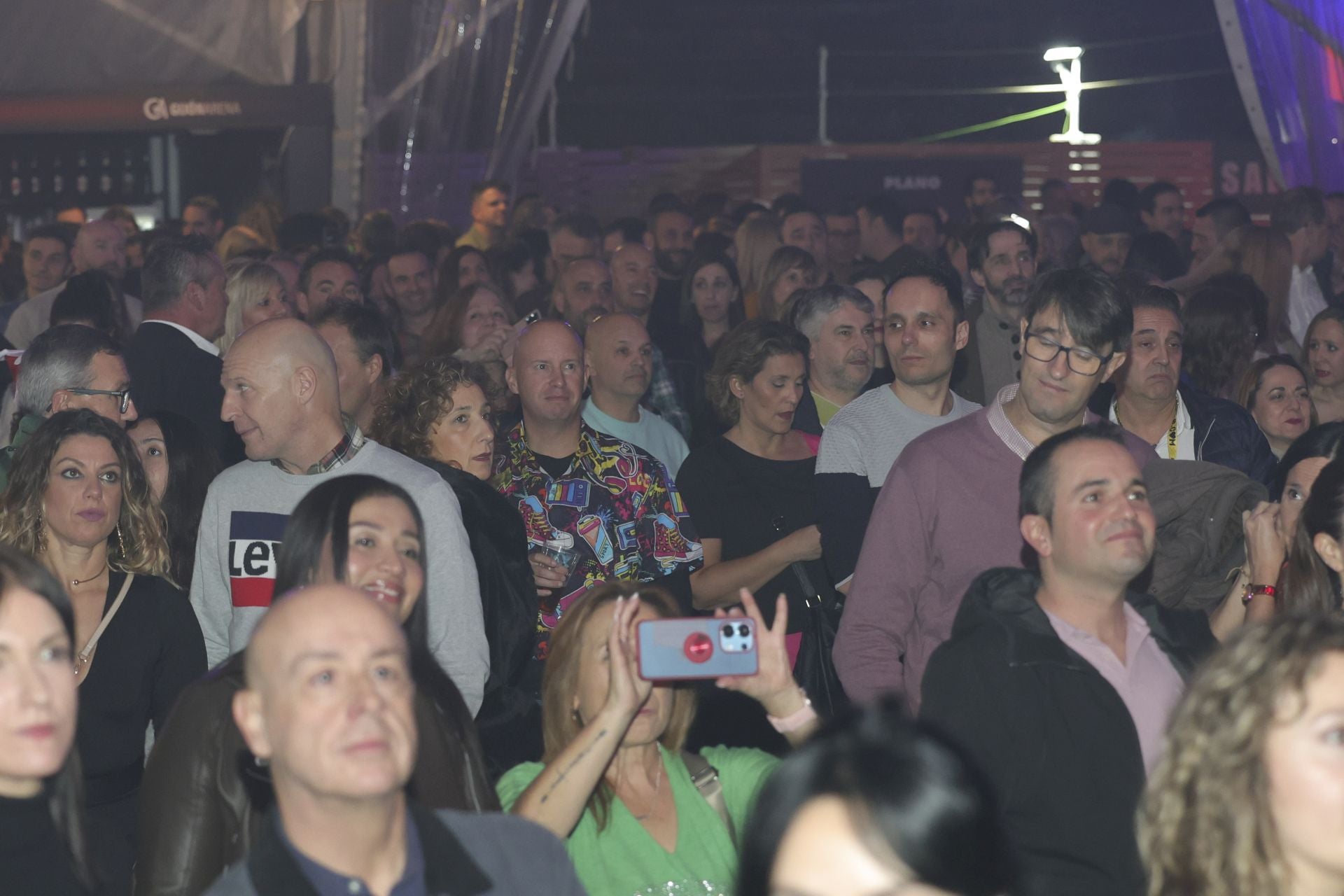 La música de los noventa sigue molando en Gijón