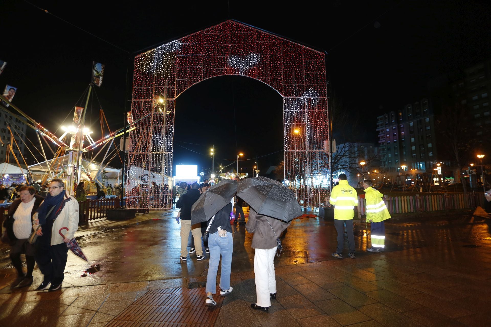 Luces, belenes, mercados y hasta pistas de patinaje: el puente de diciembre en Asturias lo tiene todo