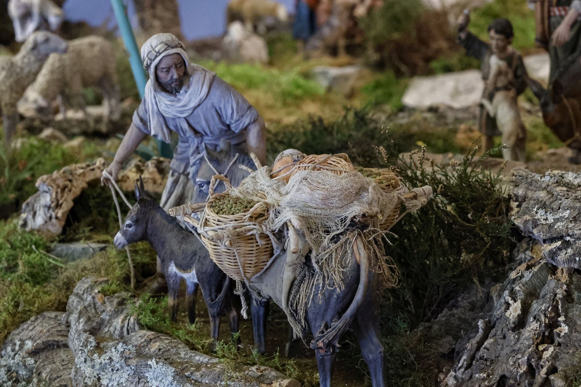 La Ruta de los Belenes de Villaviciosa: un clásico escaparate navideño