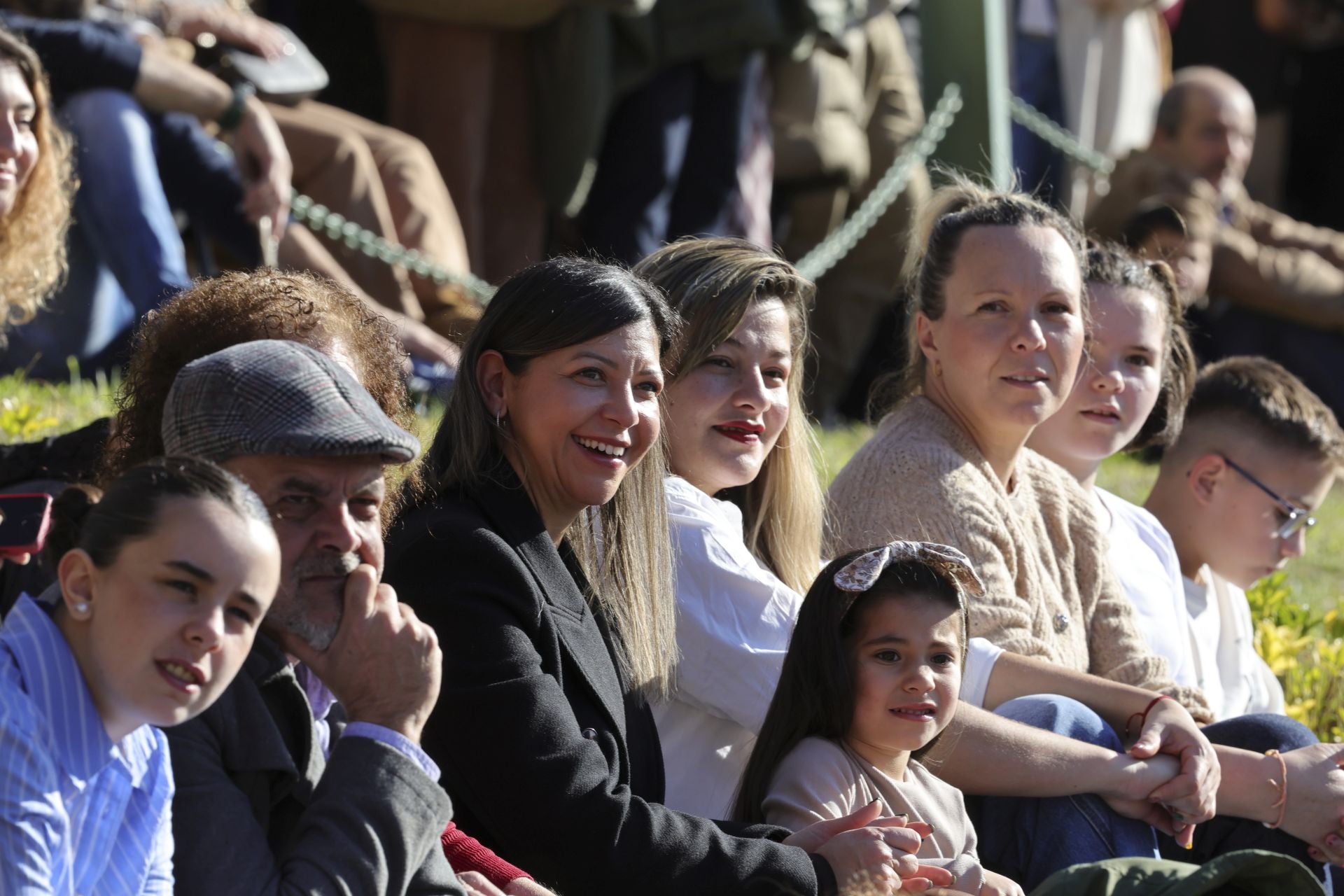 Parada militar y una despedida: las imágenes del Día de la Inmaculada en Cabo Noval