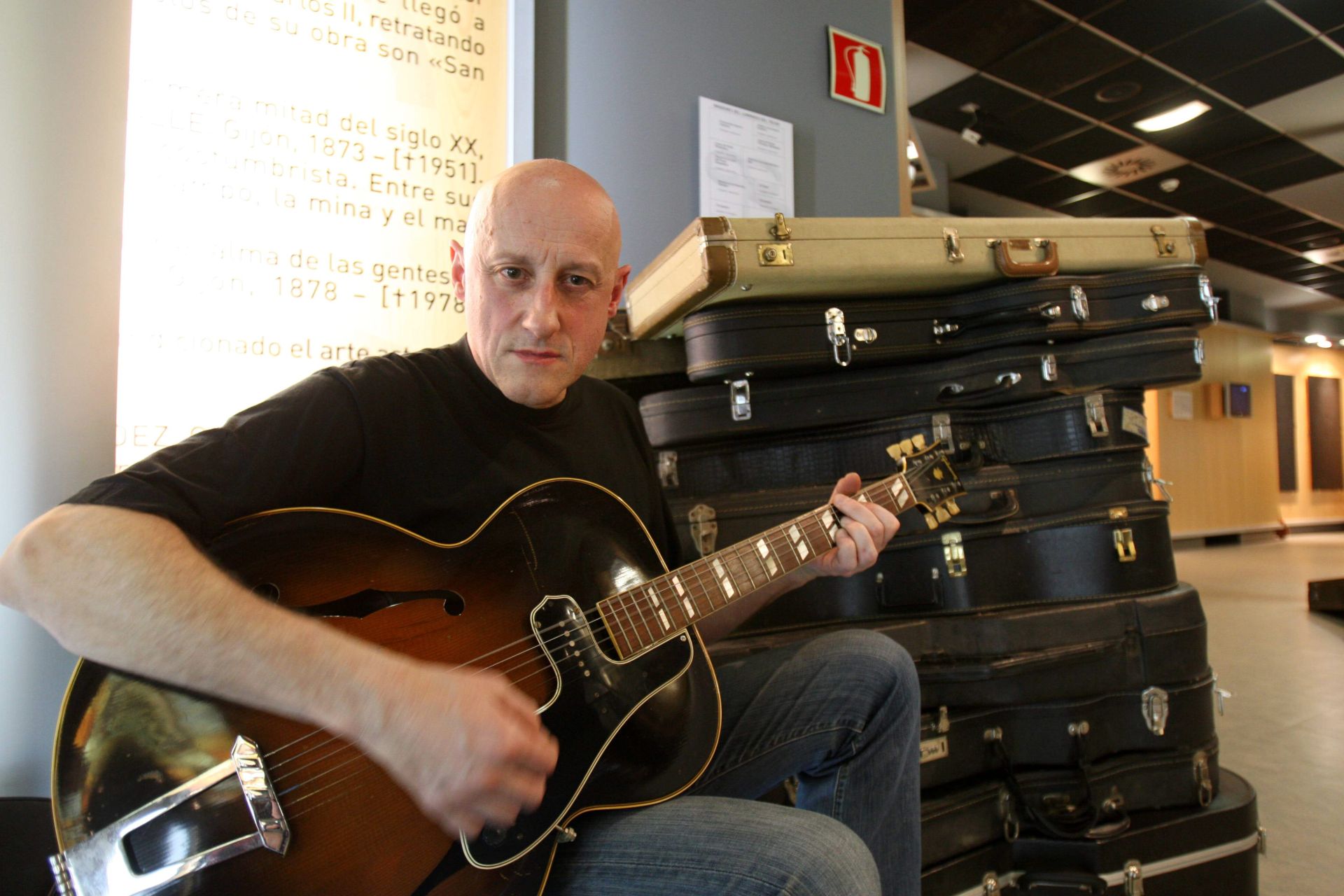 Jorge Martínez, líder de Ilegales, figura incontestable del rock: provocador y talento puro