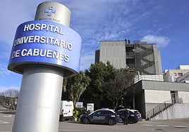 La fiscalía solicita una evaluación mental del hombre al que la Policía tuvo que reducir de un disparo en Gijón