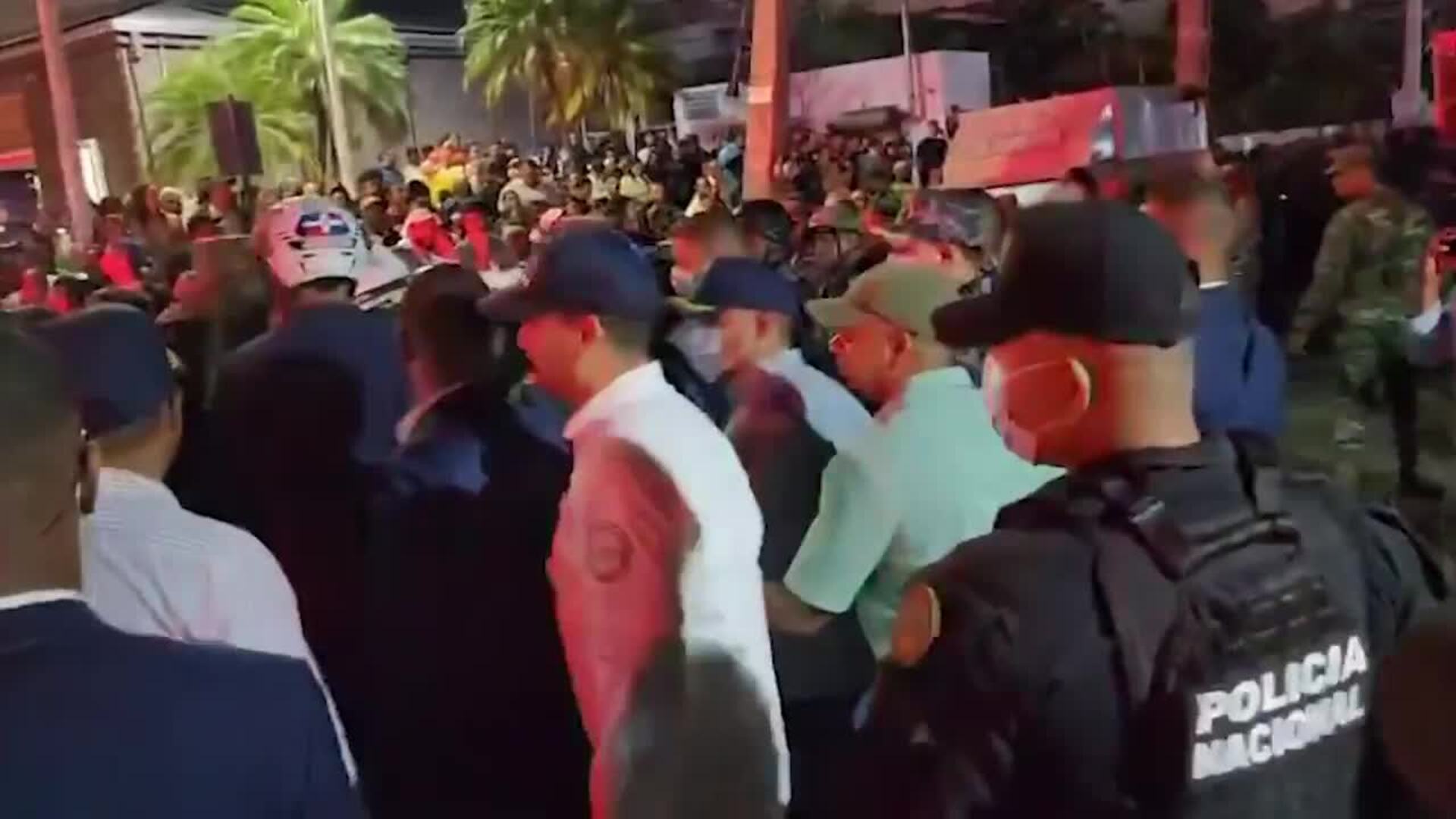 Ascienden a 98 los muertos por el desplome del techo de una discoteca en Santo Domingo