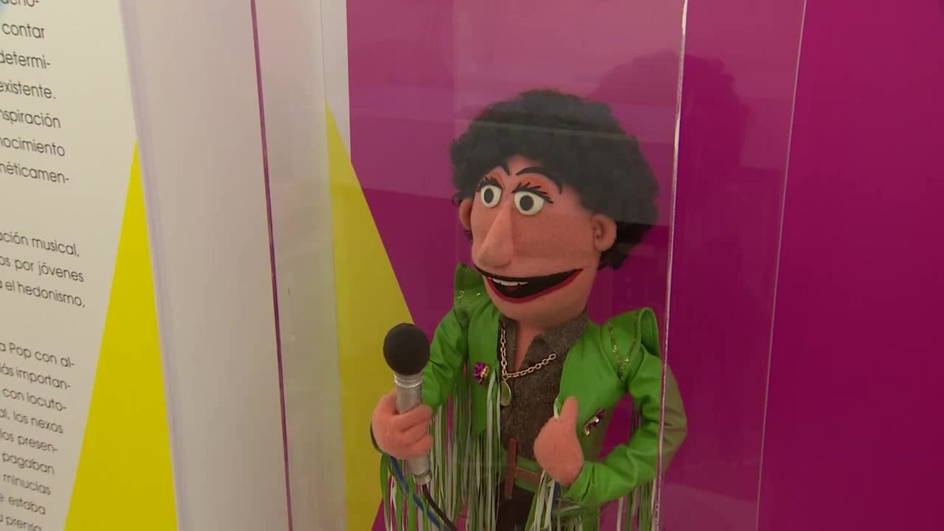 SGAE homenajea a personajes de Movida Madrileña: Almodóvar, Hombres G o Alaska en una muestra