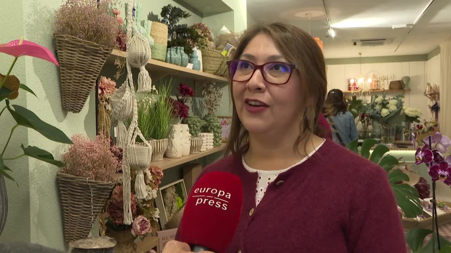 Floristerías en Todos los Santos : "Para la gente mayor es muy importante"
