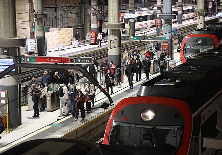 «Si es para mejorar la seguridad en los trenes, como si la huelga tiene que durar un mes»