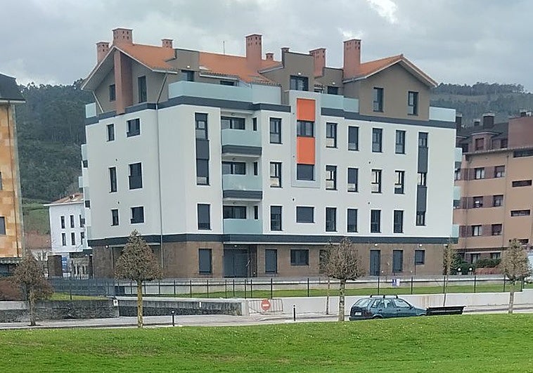 Los afectados del deslinde de La Barquerina instan a «concretar fechas»