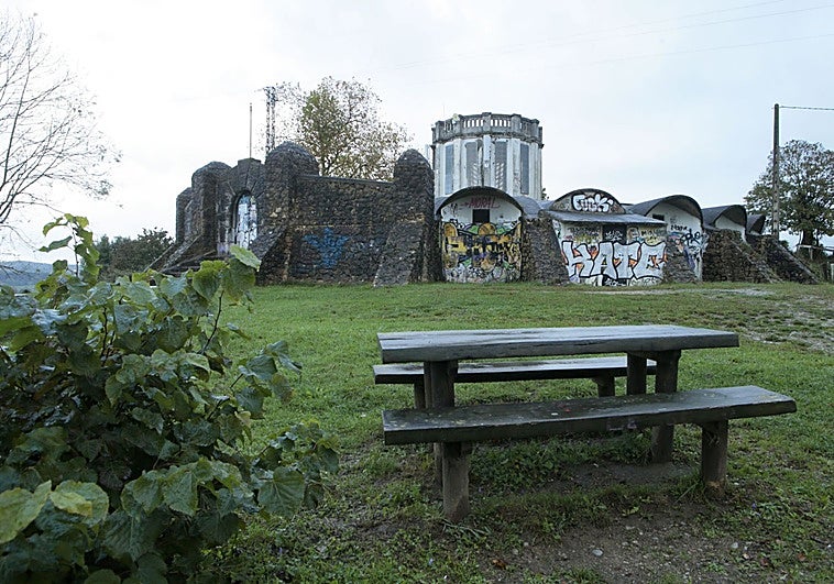 IU de Siero presenta un recurso de reposición contra el acuerdo del Pleno de privatizar el agua