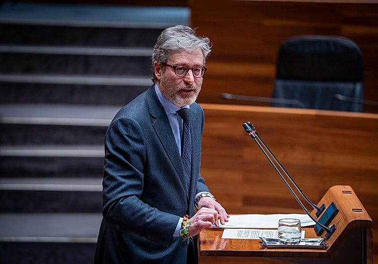 Vox se mofa del pacto PSOE-IU: «Tienen mucho miedo a perder la poltrona y es normal»