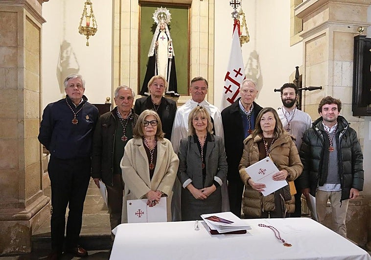 Alejandro Vallaure, maestre de la Cofradía del Santo Sepulcro de Gijón: «La Semana Santa se prepara con ilusión y eso la hace crecer»