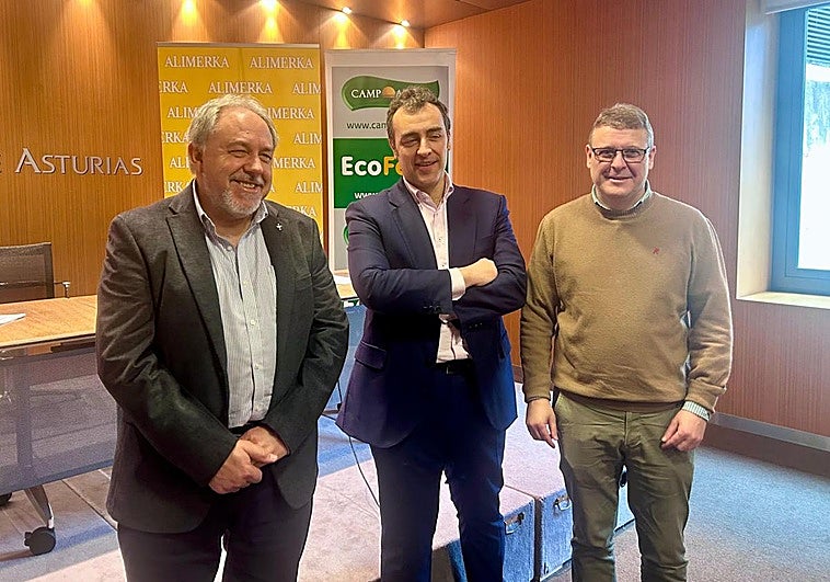 Alimerka se compromete a mantener el precio que paga por la leche a los ganaderos