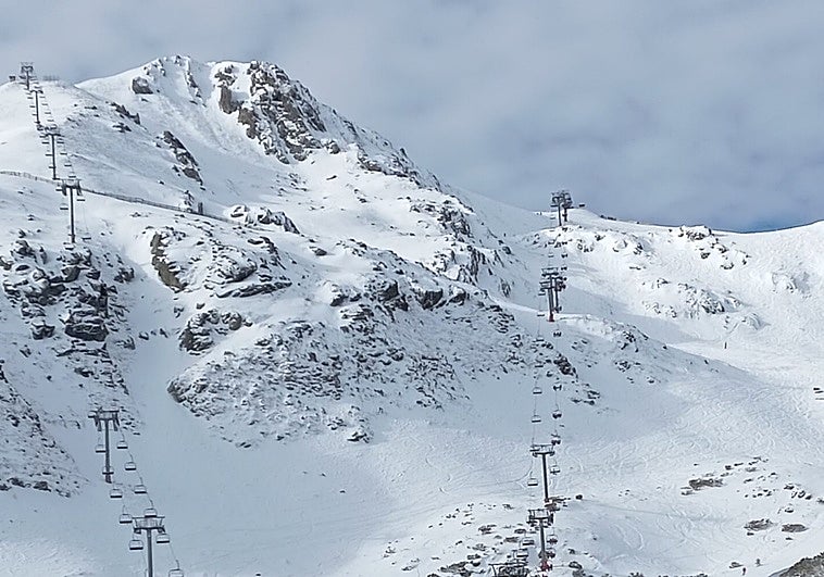 Valgrande-Pajares y Fuentes de Invierno atrajeron a 67.374 esquiadores