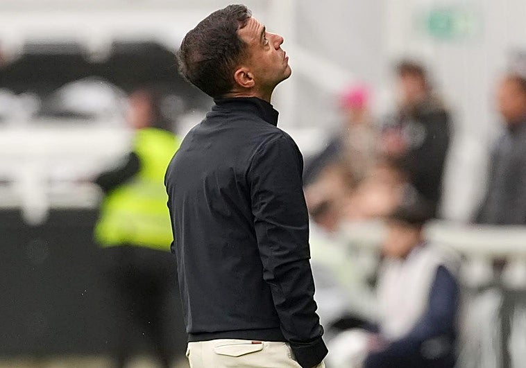 Borja Jiménez, tras la derrota del Sporting: «Hablar ahora del 'play off' no tiene sentido»