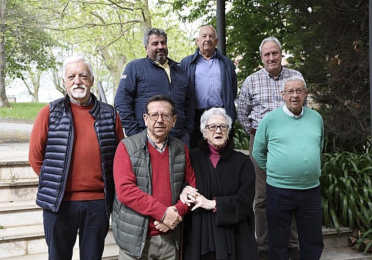 Andrés Alonso, presidente de la asociación vecinal de Bernueces: «Hay que devolver la tranquilidad de dormir en casa»