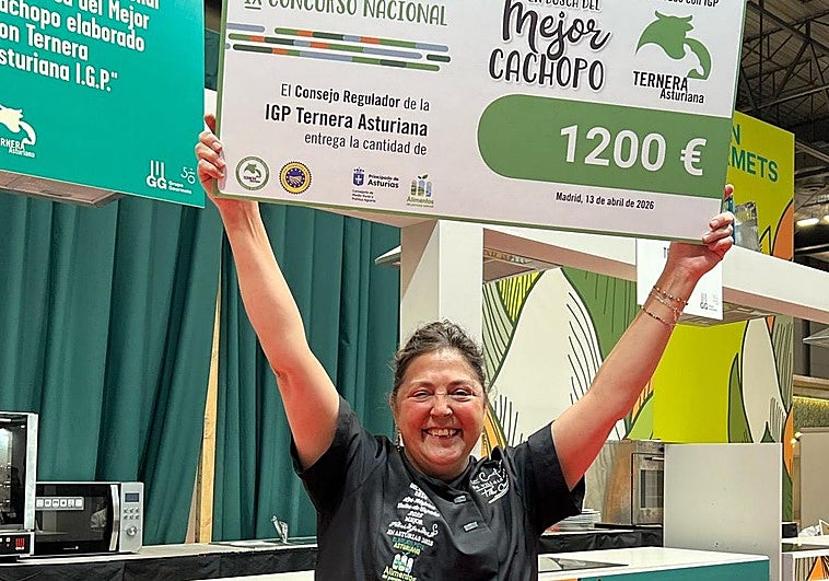 El Mejor Cachopo de España con IGP Ternera Asturiana se prepara en un restaurante de Avilés