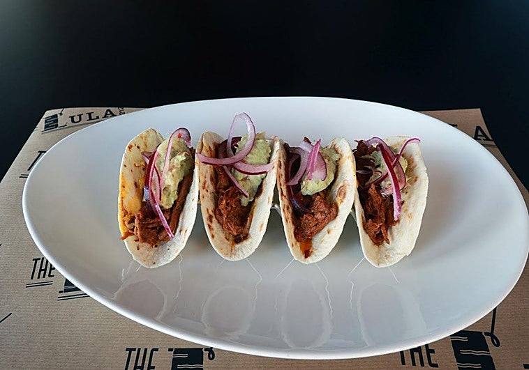 Tacos de gochu pibil