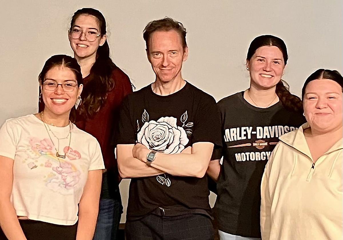 Gijón Actor, Director, and Writer Teaches at Texas State University