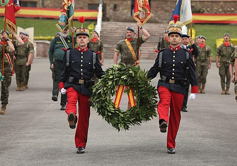 Cabo Noval rinde homenaje a sus veteranos: «El servicio no termina con el uso del uniforme»