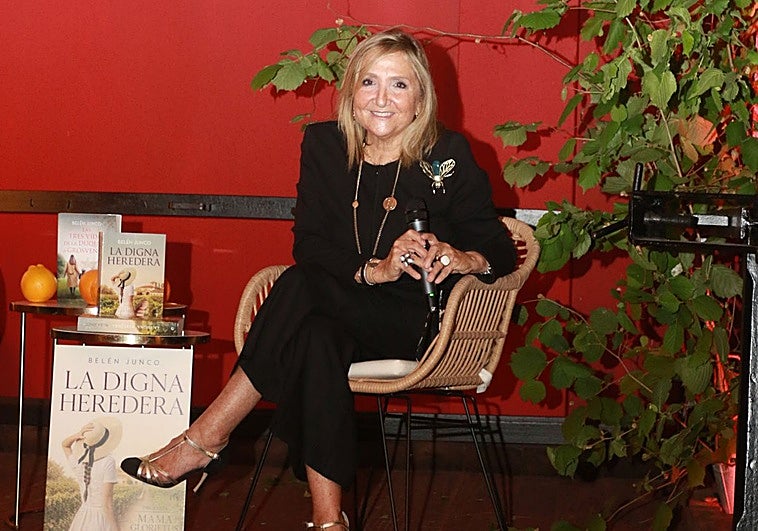 Belén Junco, periodista y escritora: «Las pasiones mueven el mundo y eso nos atrapa»