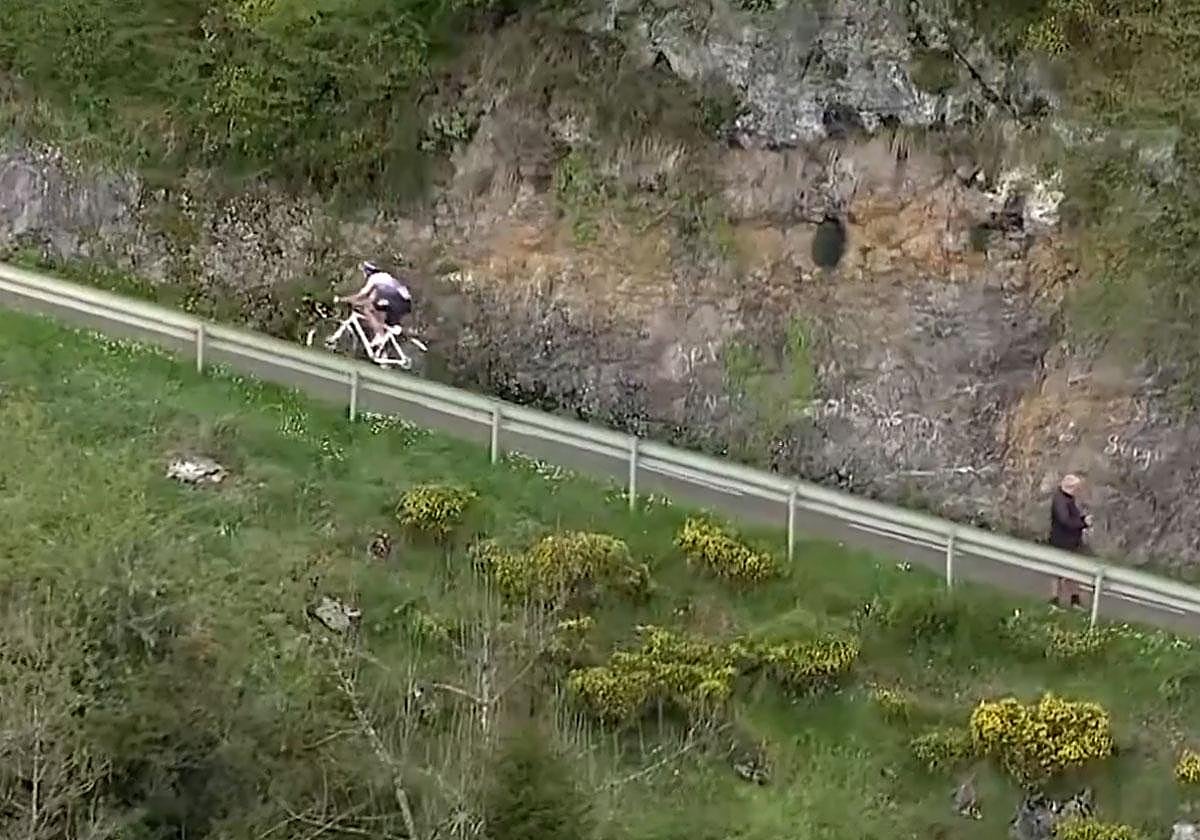 Paula Blasi explota su talento en L'Angliru en la Vuelta a España