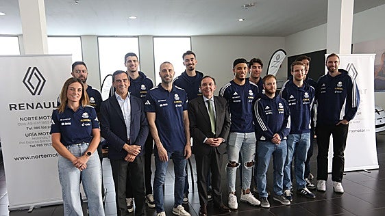 Javi Rodríguez, entrenador del Alimerka Oviedo Baloncesto: «Estamos preparados, el equipo se encuentra en su mejor momento»