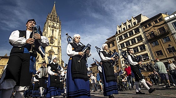 Una docena de planes para comerse Asturias este fin de semana