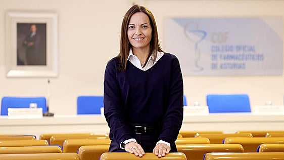 La nueva presidenta del Colegio de Farmacéuticos de Asturias: «Hay que poner el foco en las farmacias rurales que hacen guardia los 365 días»