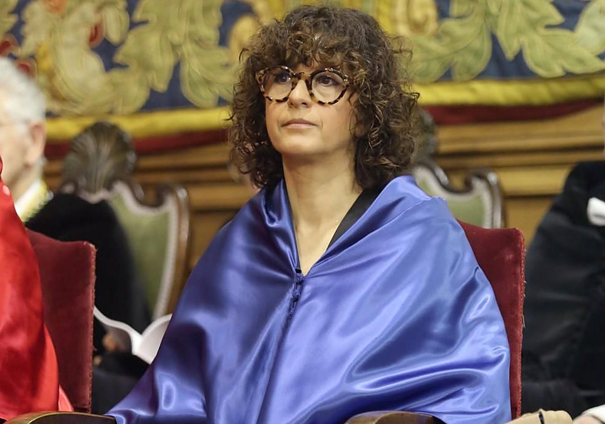 Emmanuelle Charpentier, Honoris Causa por la Universidad de Oviedo: «A las mujeres les aconsejo que sigan su deseo de hacer ciencia»