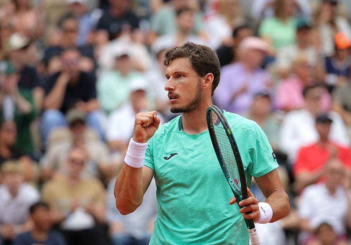 Carreño hace sudar a Jódar, pero termina sucumbiendo en Roland Garros
