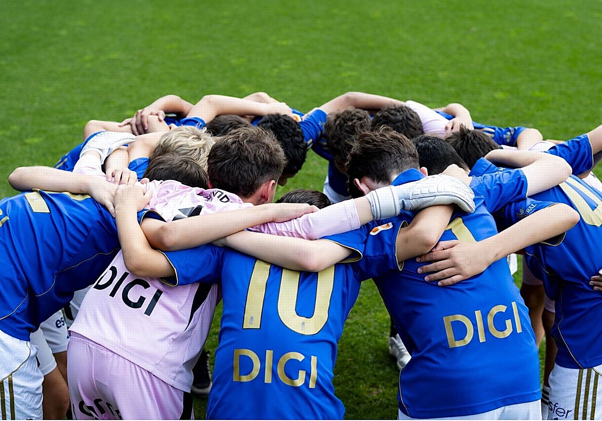 El oasis de la cantera del Real Oviedo en una campaña aciaga
