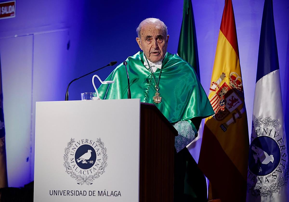 Charlas, exposiciones y conciertos: la agenda de este lunes 