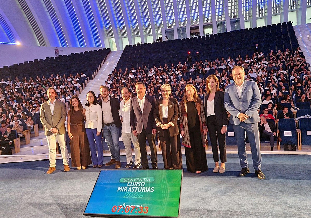 Comienza un curso MIR de récord en Asturias con 1.400 alumno