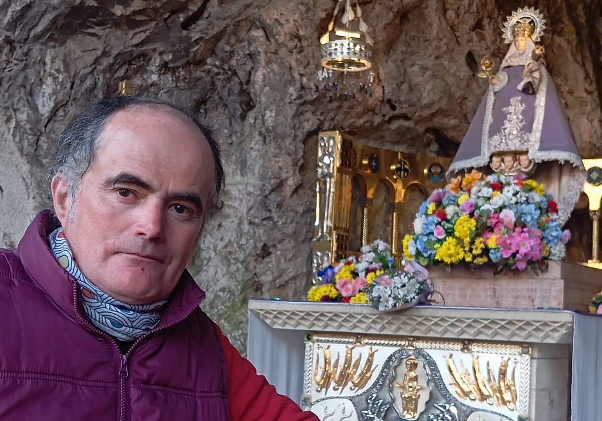 Elías Alonso, el hostelero del barrio ovetense de Ventaniell
