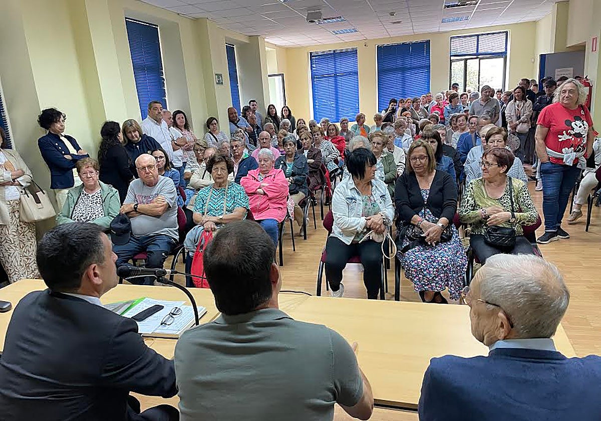 El juez requiere a San Martín que ponga precio al cementerio de El Entrego