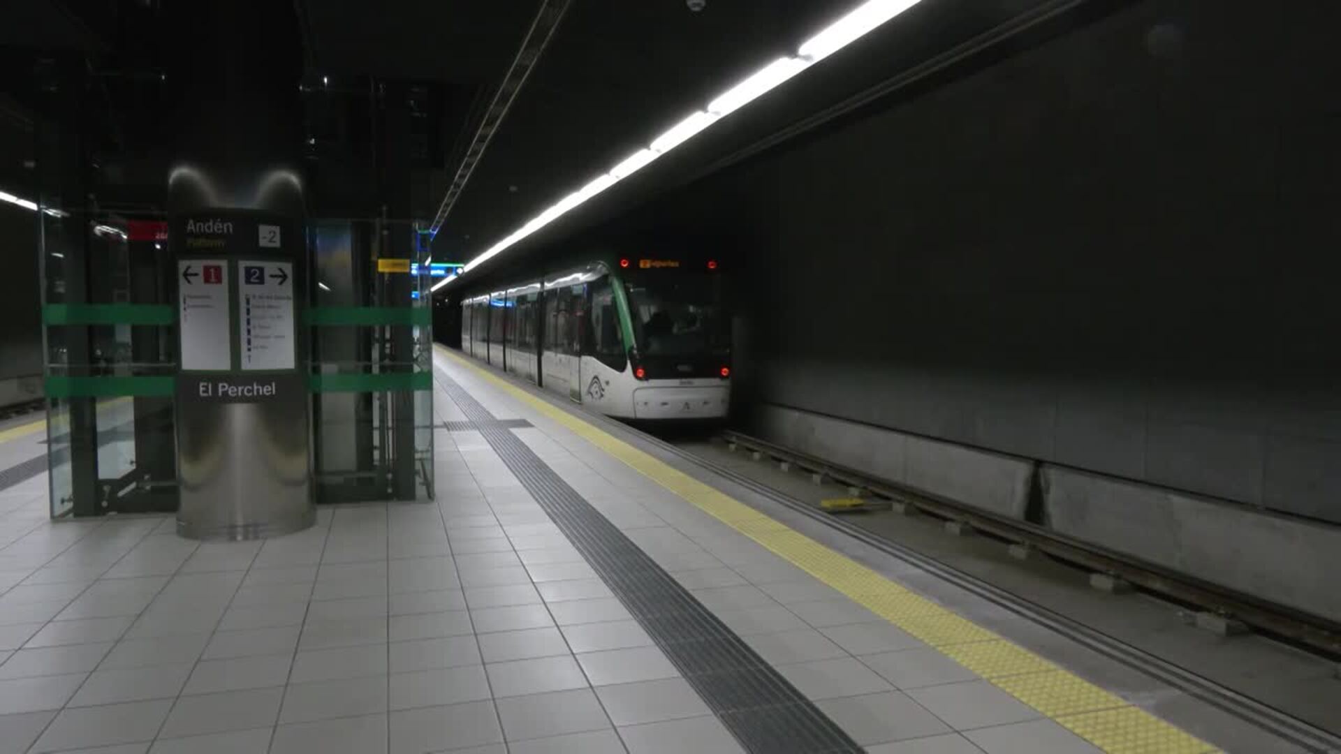 Semana Santa Málaga 2026: horarios del Metro, servicio ininterrumpido y paros previstos