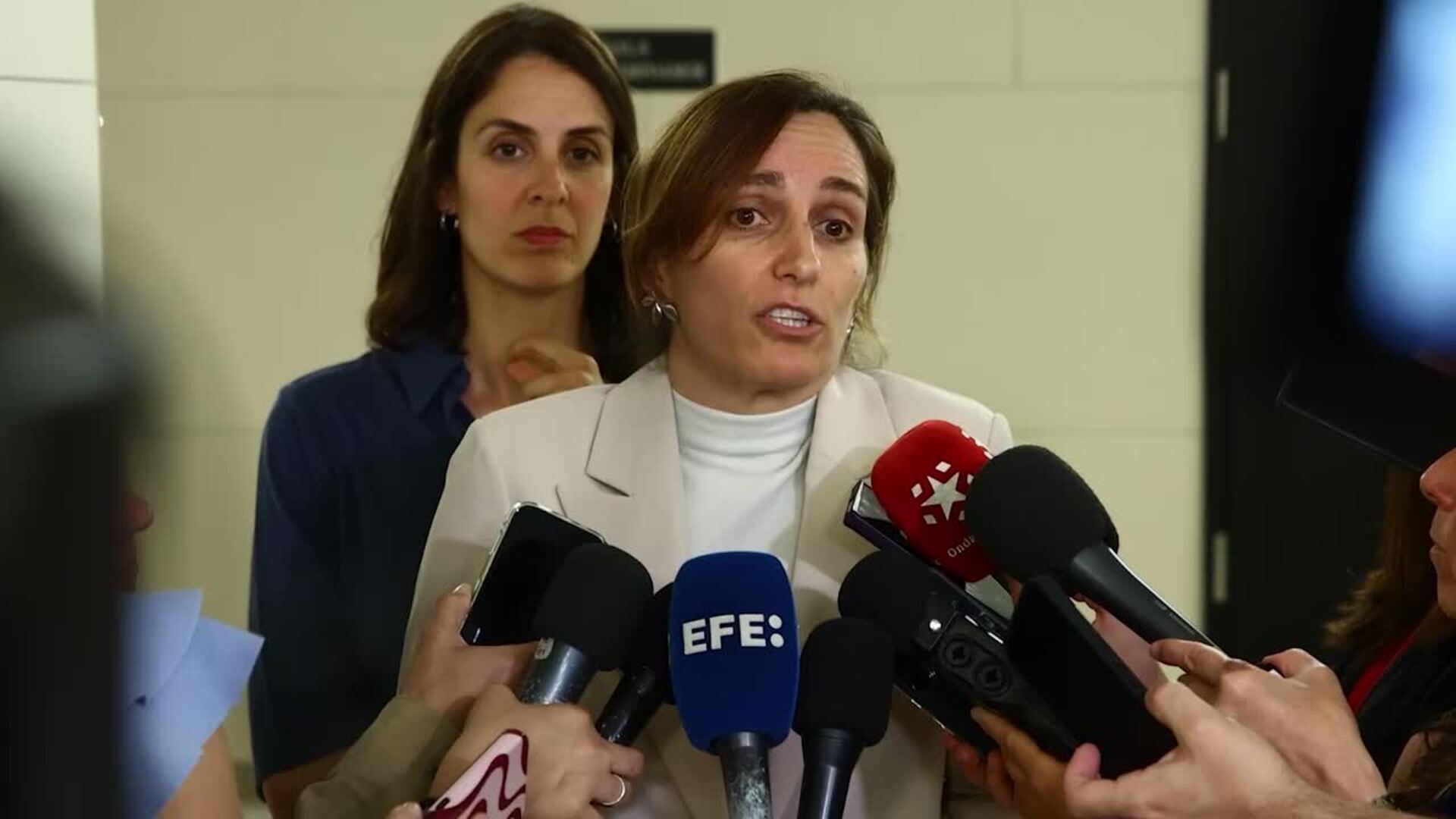 Mónica García compaginará el Ministerio con su carrera a la Presidencia de Comunidad de Madrid