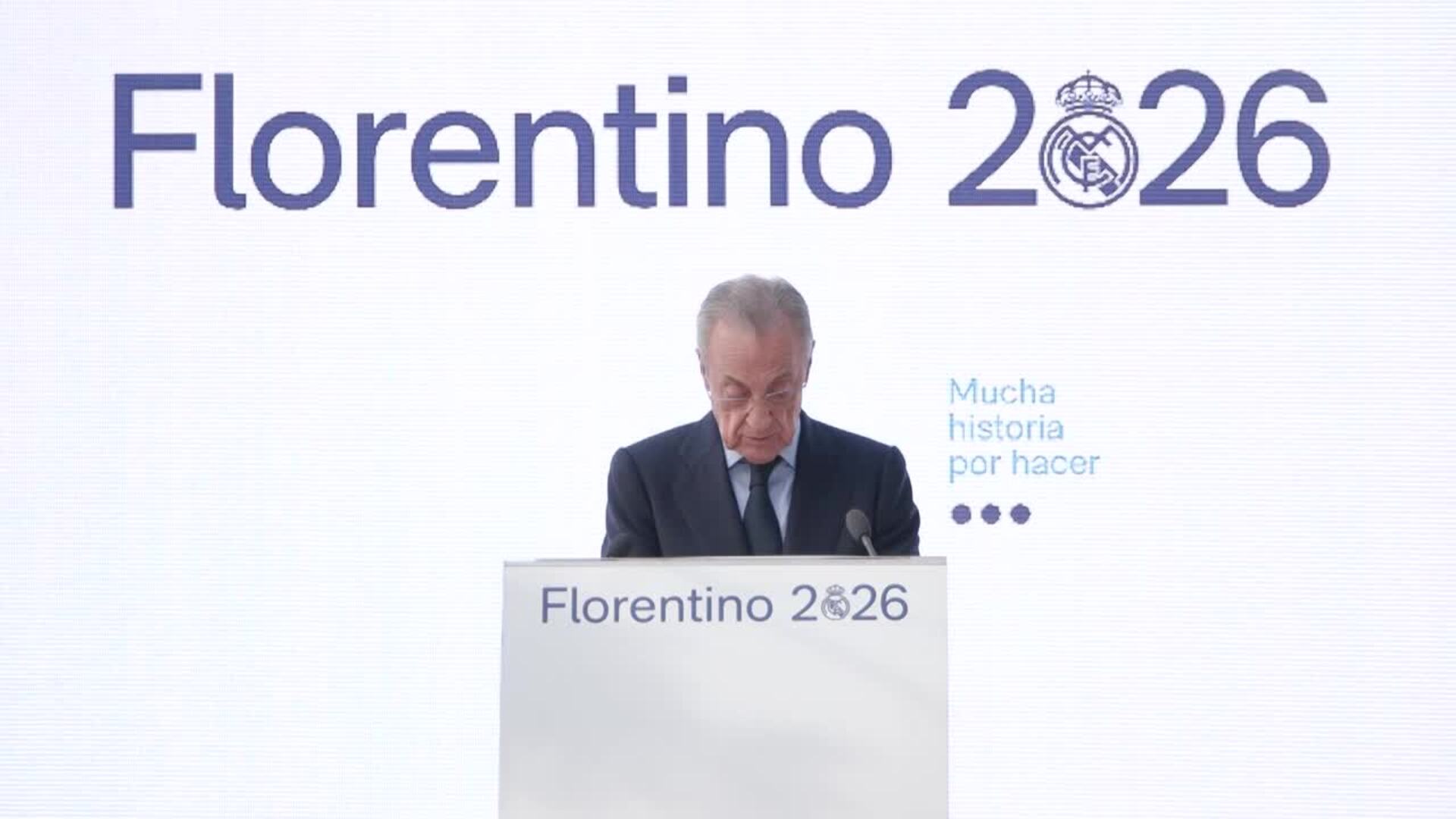 Florentino Pérez: "Riquelme habla igual que nuestros enemigos, con desprecio al Bernabéu"