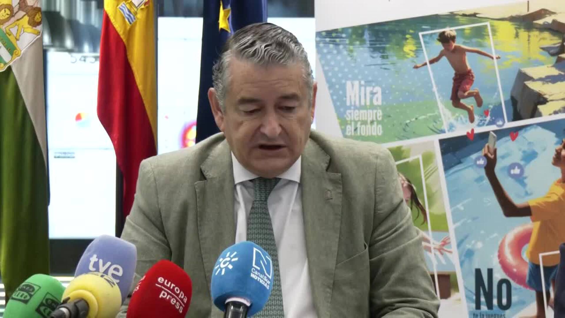 Junta lanza campaña para "pensar antes de saltar" y evitar lesiones irreversibles en piscinas